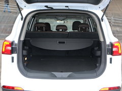 2017款 2.0L 手动尊贵型