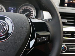 2017款 2.0L 手动尊贵型