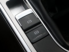 2017款 2.0L 手动尊贵型
