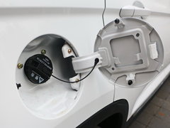 2017款 2.0L 手动尊贵型