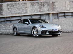 2017款 Panamera 4S 行政加长版 2.9T