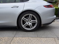 2017款 Panamera 4 行政加长版 3.0T