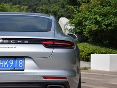 2017款 Panamera 4 行政加长版 3.0T