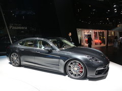 2017款 Panamera 3.0T