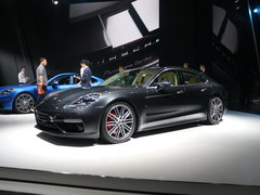 2017款 Panamera 3.0T