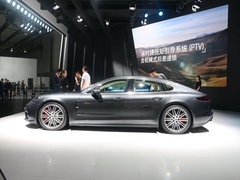 2017款 Panamera 3.0T