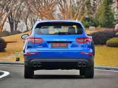 2017款 2.0T 自动极致之梦版