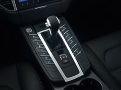 2017款 2.0T 自动极致之梦版