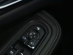 2017款 2.0T 自动极致之梦版