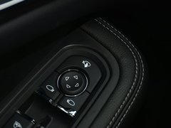 2017款 2.0T 自动极致之梦版