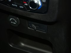 2017款 2.0T 自动极致之梦版