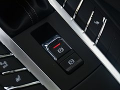 2017款 2.0T 自动极致之梦版