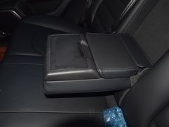 2017款 2.0T 自动极致之梦版