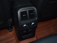 2017款 2.0T 自动极致之梦版