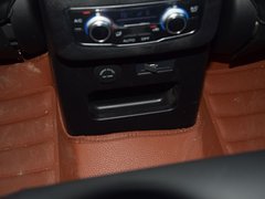 2017款 2.0T 自动极致之梦版