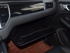 2017款 2.0T 自动极致之梦版