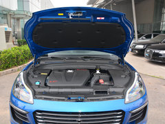 2017款 2.0T 自动极致之光版
