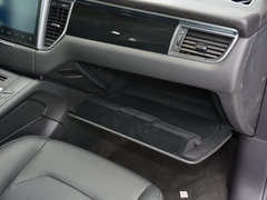 2017款 2.0T 自动极致之光版