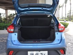 2017款 1.5L 自动尊贵版