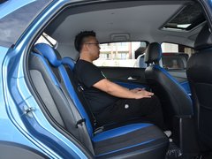 2017款 1.5L 自动尊贵版