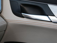 2018款 1.5T CVT豪华版