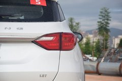2018款 1.5T CVT豪华版