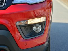 2017款 200TS 自动高性能四驱版