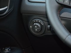 2017款 200TS 自动高性能四驱版