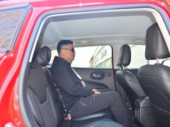 2017款 200TS 自动高性能四驱版