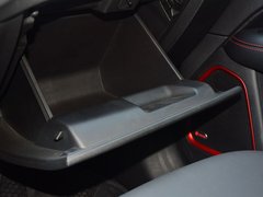 2017款 200TS 自动高性能四驱版
