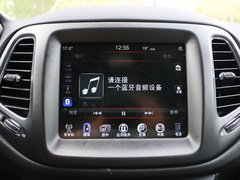 2017款 200TS 自动高性能四驱版