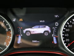 2017款 200TS 自动高性能四驱版