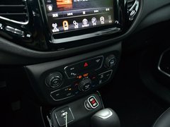 2017款 200T 自动臻享版