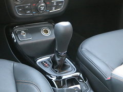 2017款 200T 自动臻享版