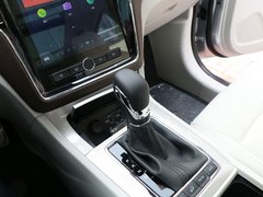 2017款 eRX5 50T 混动互联尊荣旗舰版