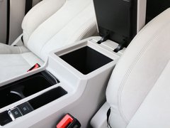 2017款 eRX5 50T 混动互联尊荣旗舰版