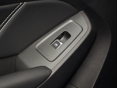 2017款 eRX5 50T 混动互联尊荣旗舰版