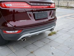 2017款 2.0T 四驱尊耀版