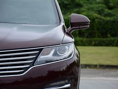 2017款 2.0T 四驱尊耀版