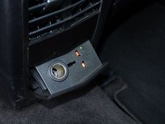 2017款 2.0T 四驱尊耀版