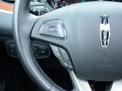 2017款 2.0T 四驱尊耀版
