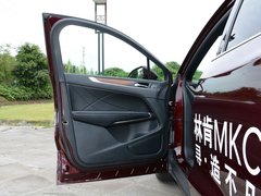 2017款 2.0T 四驱尊耀版