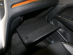 2017款 2.0T 四驱尊雅版