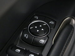 2017款 2.0T 四驱尊雅版