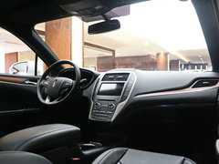 2017款 2.0T 四驱尊雅版