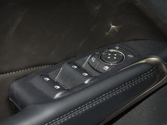 2017款 2.0T 两驱尊悦版