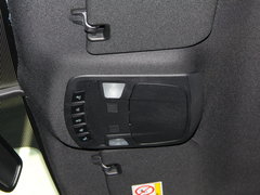 2017款 2.0T 两驱尊悦版