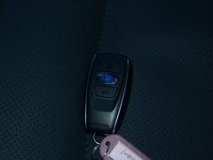 2017款 2.5i 运动导航版EyeSight