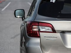 2017款 2.5i 豪华导航版EyeSight