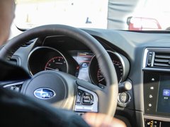 2017款 2.5i 豪华导航版EyeSight